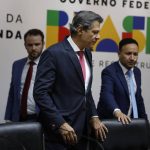 Fazenda não detalhou a Lula impacto do IOF e Casa