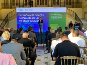 Governo do Rio sanciona lei que autoriza envio domiciliar de