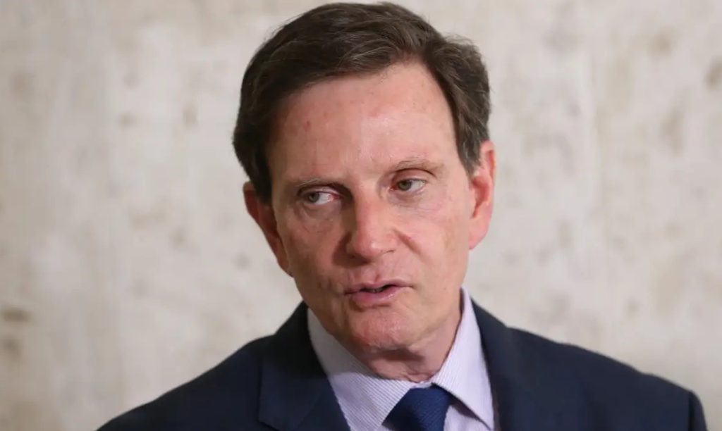 Guerra no Republicanos: nome de Crivella ganha força para assumir