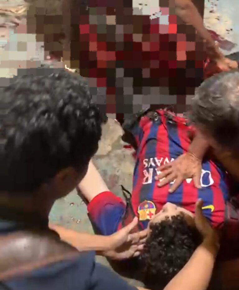 Jovem de 24 anos é esfaqueado; agressão ocorreu após acidente
