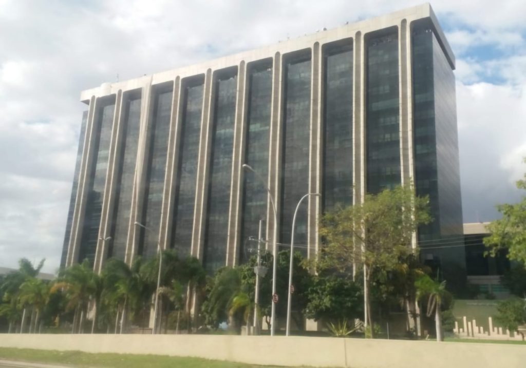 Joyce e Luiz Carlos voltam a ser secretários após curta