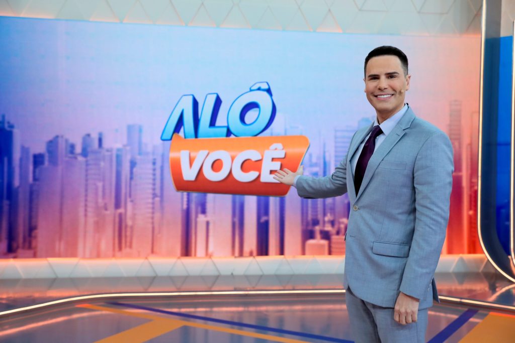 Luiz Bacci diz que programa da Record vai acabar e