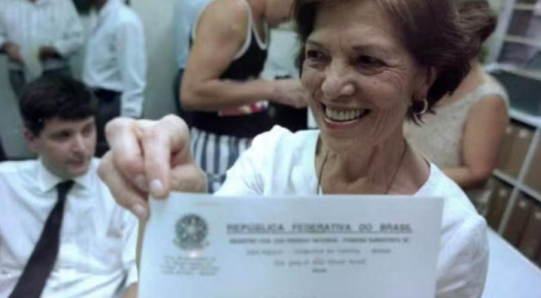 Lula concede Ordem do Rio Branco a Eunice Paiva em