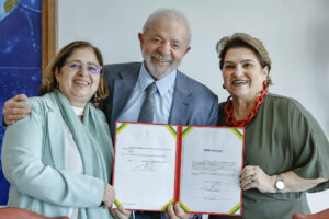 Lula demite Cida Gonçalves e escolhe Márcia Lopes para comandar