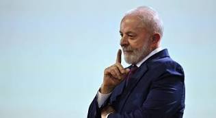 Lula tem mal-estar e é diagnosticado com labirintite após exames