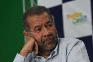 Lupi pede demissão do Ministério da Previdência após crise do