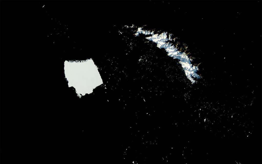 Maior iceberg do mundo deve perder o título em breve