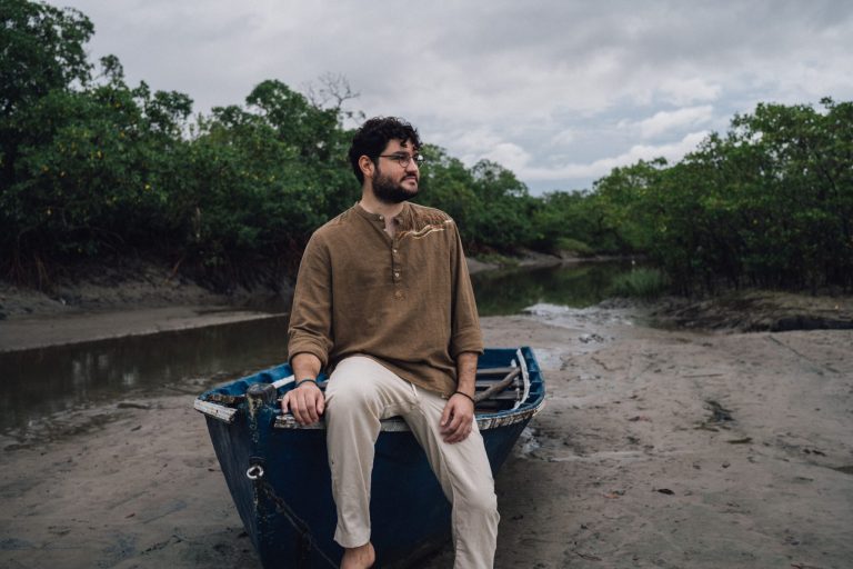 Marcos Lamy lança “Mulecagem”, música inédita de seu novo álbum