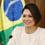 Michelle Bolsonaro ganha título de cidadã niteroiense