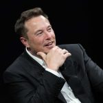 Musk de volta: bilionário voltará atenções para Marte e carros