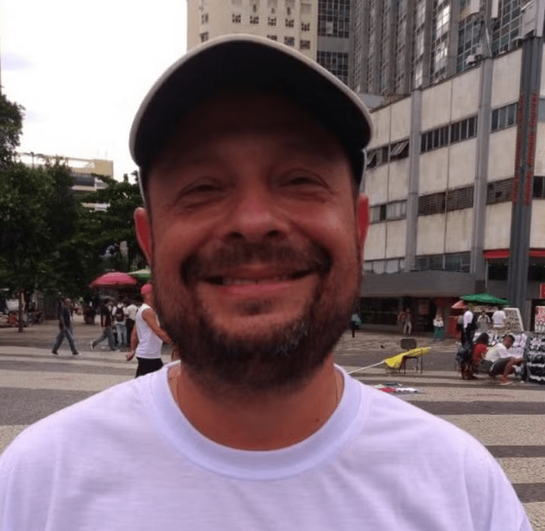 Novo presidente do INSS recebe carta branca de Lula para