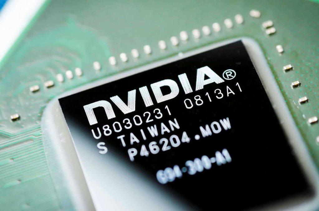 Nvidia supera expectativas de lucro e receita graças ao setor