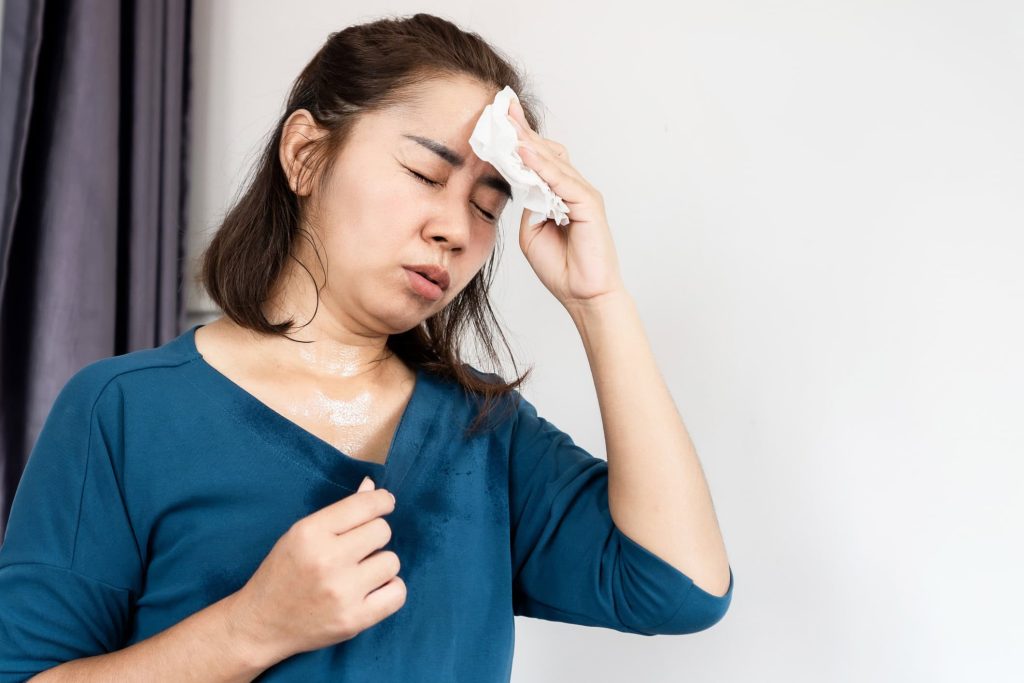 O que é a perimenopausa e como afeta as mulheres?