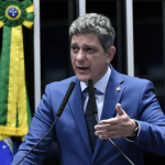 Planalto reage a líder do PT e reforça oposição à