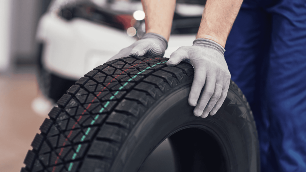 Por que os pneus de carro são pretos se a