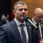 Projeto proíbe condenados por crimes contra idosos de assumirem cargos