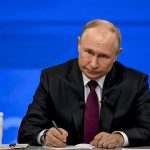 Putin defende restringir Microsoft e outros serviços estrangeiros na Rússia