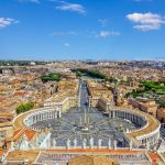 Qual a população do Vaticano, o menor país do mundo?