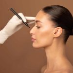 Rinoplastia evolui com técnicas mais naturais e menos invasivas