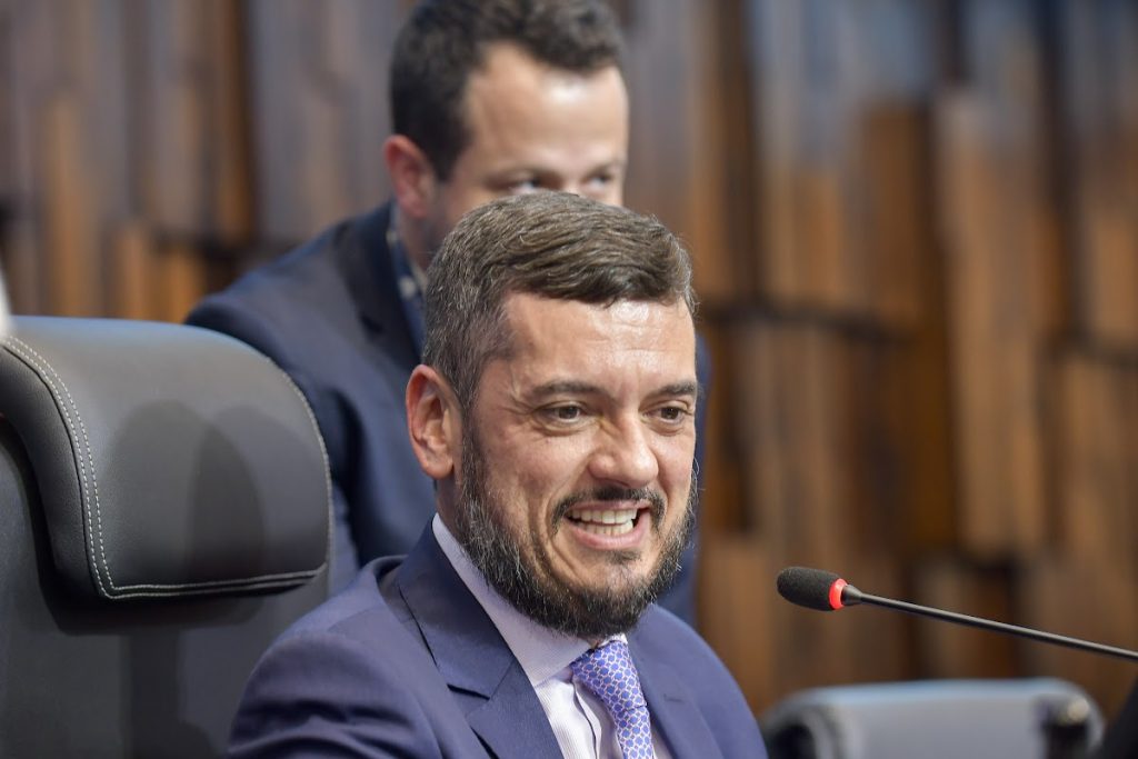 Rodrigo Bacellar confirma pré-candidatura ao governo do Rio em 2026