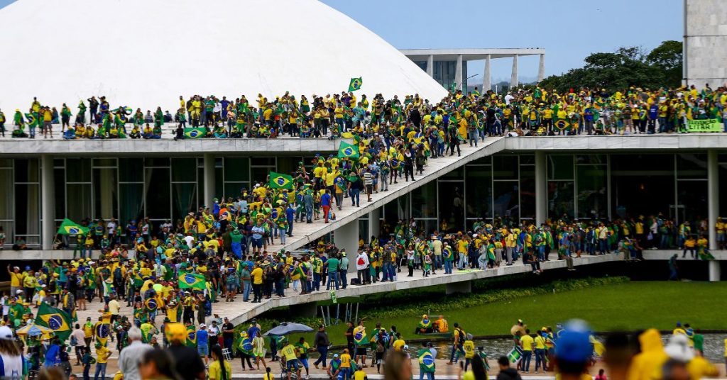 STF inicia julgamento do núcleo 4 da trama golpista