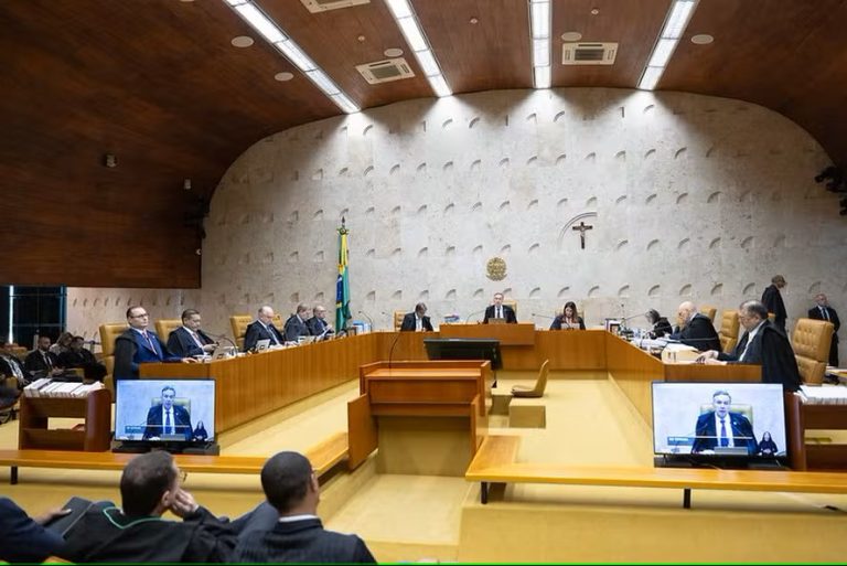 STF permite duração de comissões provisórias dos partidos por até