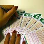 Saiba como declarar prêmios de loteria e de bets no