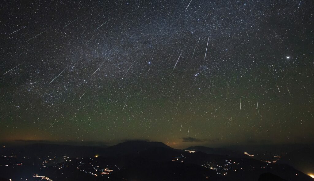 Semana traz pico da chuva de meteoros Eta Aquáridas –