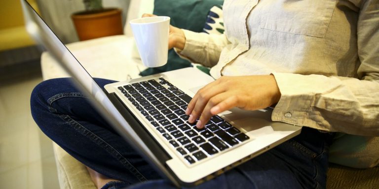 "Sessão de terapia" no ChatGPT oferece riscos e preocupa especialistas