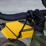 Suporte para bike combina visual minimalista e leveza