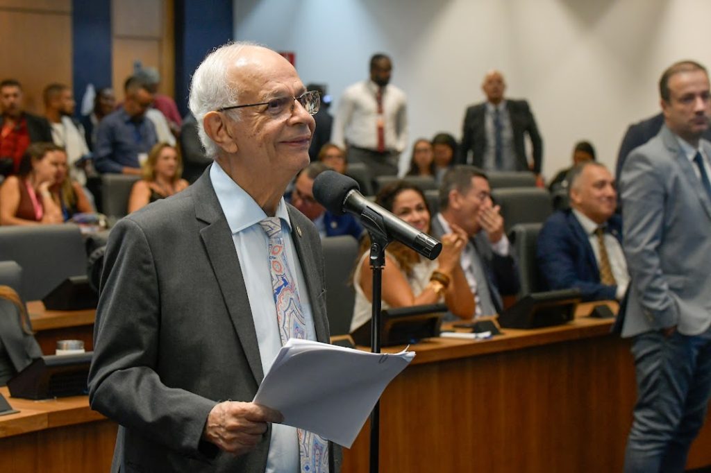 Texto aprovado na Assembleia inclui depressão, autismo e Alzheimer em