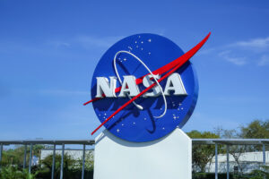 Trump faz corte histórico na NASA visando viagem a Marte