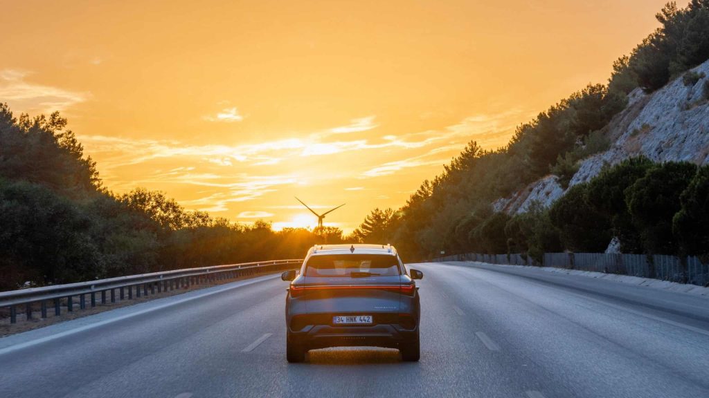 Vale a pena ter um carro por assinatura em 2025?