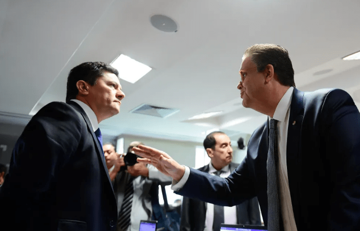 Vídeo: Ministro da Previdência e Sergio Moro trocam acusações em