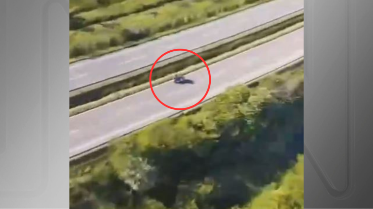 Vídeo: helicóptero da PRF flagra manobra “super-man“ e trio é