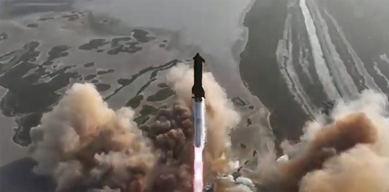 Voa, Starship! SpaceX lança foguete mais poderoso do mundo pela