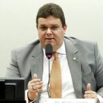 Wolney Queiroz assume Ministério da Previdência após demissão de Lupi