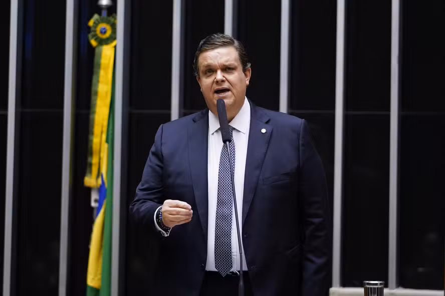 Wolney Queiroz promete ir “às últimas consequências” para apurar fraudes