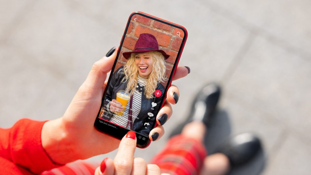 ‘Life hacks’ do TikTok funcionam? Especialistas respondem