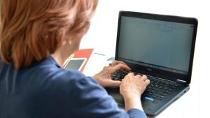 6 melhores apps e sites para escrever seu primeiro livro