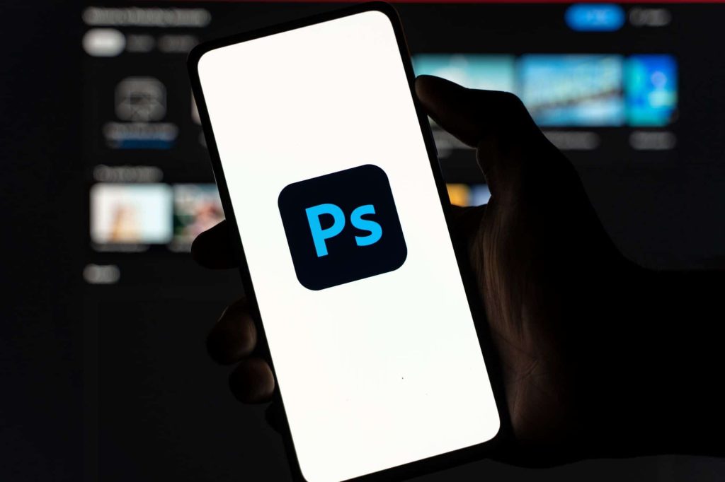 Adobe lança versão completa do Photoshop para Android