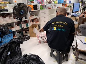 Anatel: operação apreende R$ 110 mil em produtos piratas da