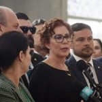Após condenação no STF, Zambelli diz que deixou o Brasil