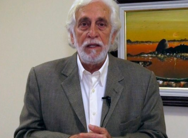 Augusto Ariston se filia ao MDB e reforça aposta do