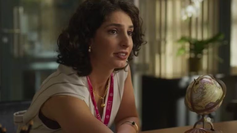 Ayla toma atitude envolvendo namoro