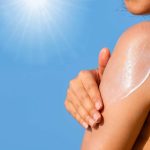 Bactérias que vivem na pele podem atuar como protetor solar
