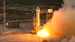 Blue Origin lança seis turistas ao espaço com sucesso