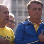 Bolsonaro se inspira em Trump: 'Make Brazil great again', diz