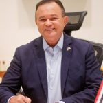 Brandão anuncia antecipação da primeira parcela do 13º salário
