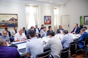 Brandão reforça municipalismo, ouve demandas de mais 11 cidades e